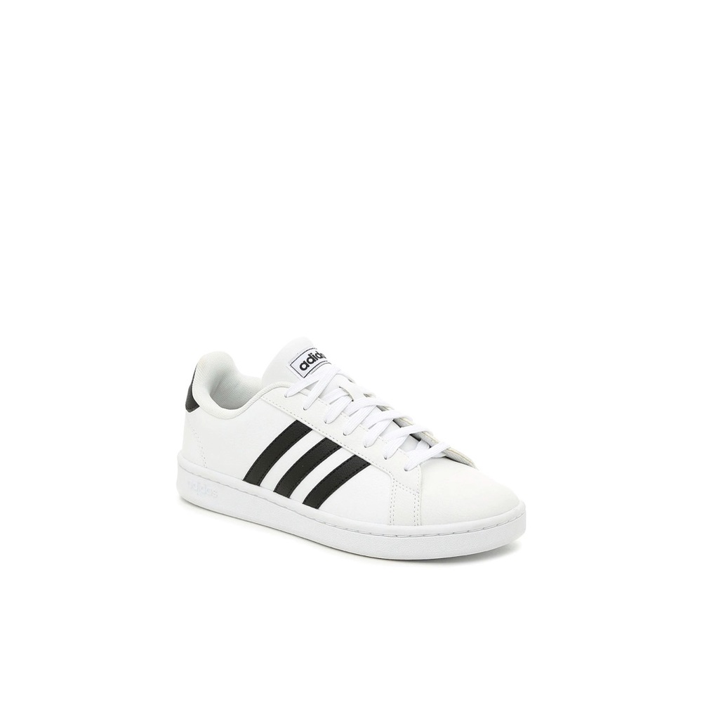 Adidas grand court